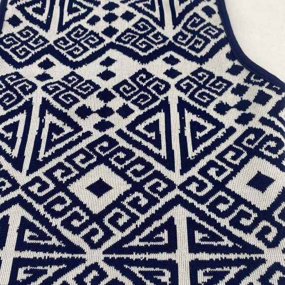 Forever 21 Knit Crop Top Aztec Southwestern Size Small NWT - Picture 3 of 8